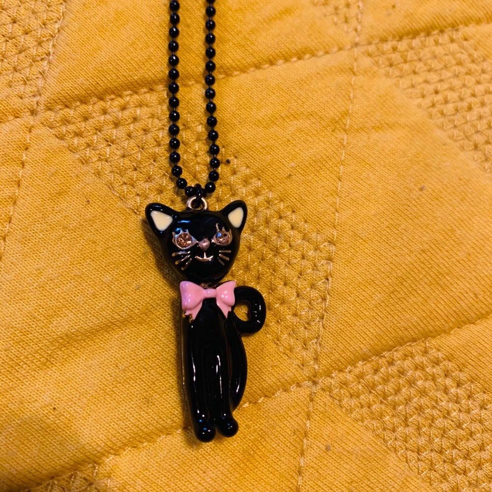 Cute kitty necklace